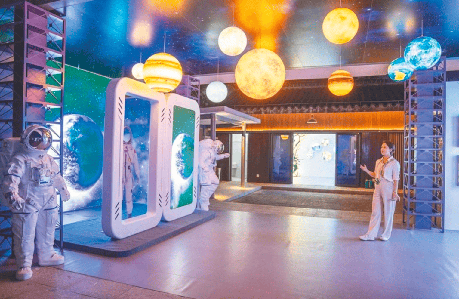 海南向世界展示自贸港建设阶段性成果